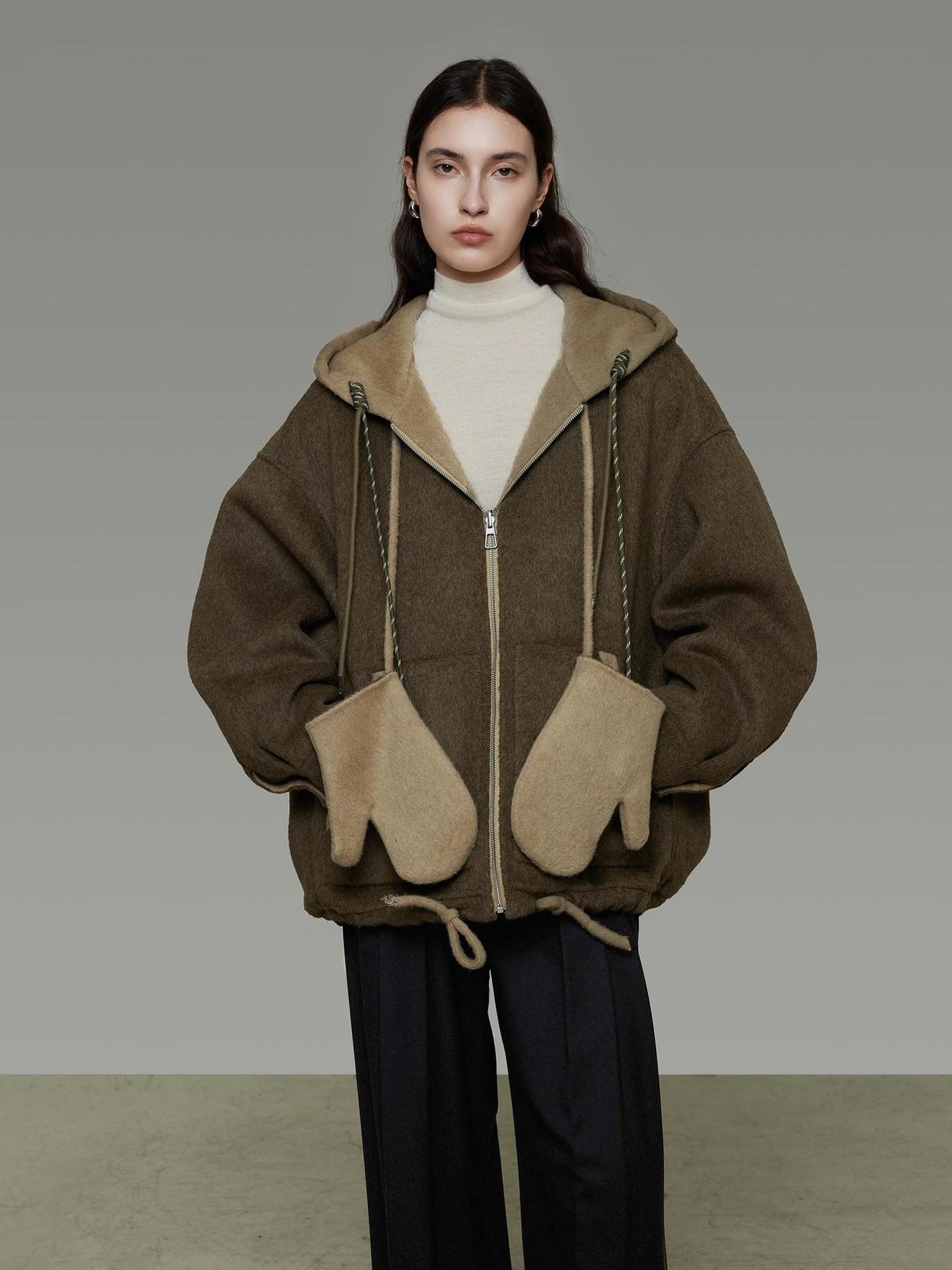 UNSPOKEN 100 Percent Wool Hooded Zip Up Loose Fit Minimalist Commuter 3D Cut Green Jacket