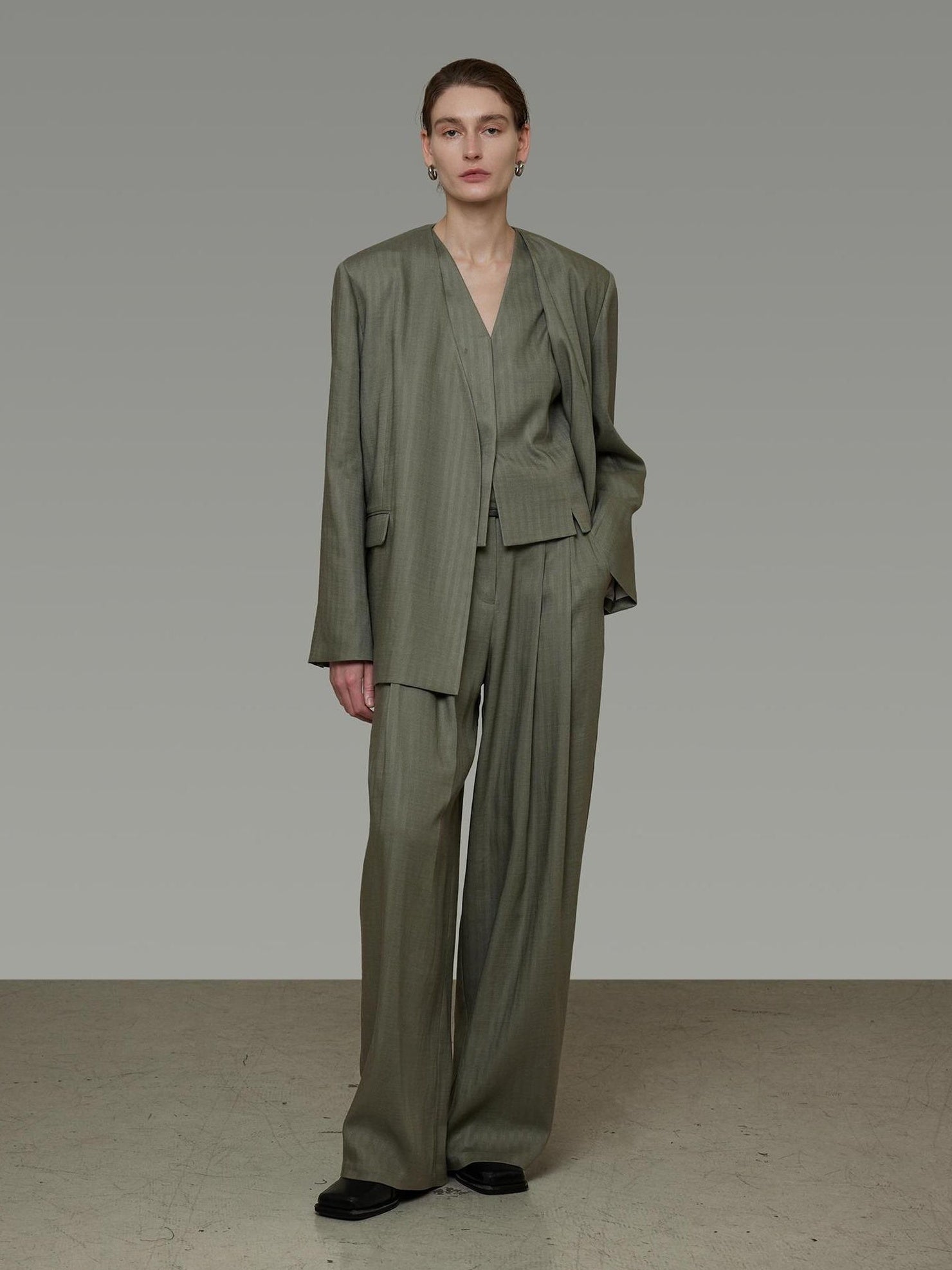 UNSPOKEN Breathable Three Piece Tailored V Neck Office Women Striped Blazer