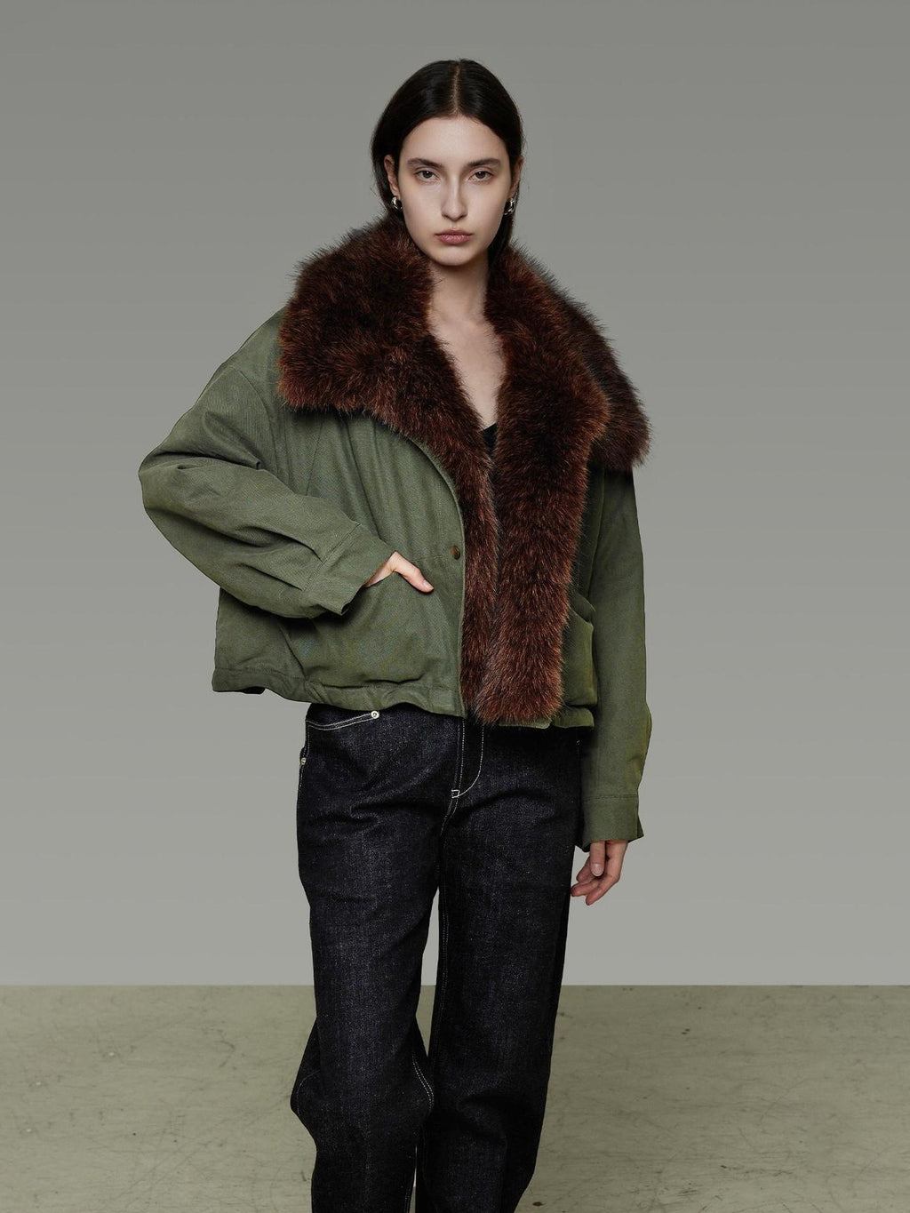 UNSPOKEN Fur Collar Cropped Single Breasted Long Sleeve For Women Olive Green Jacket