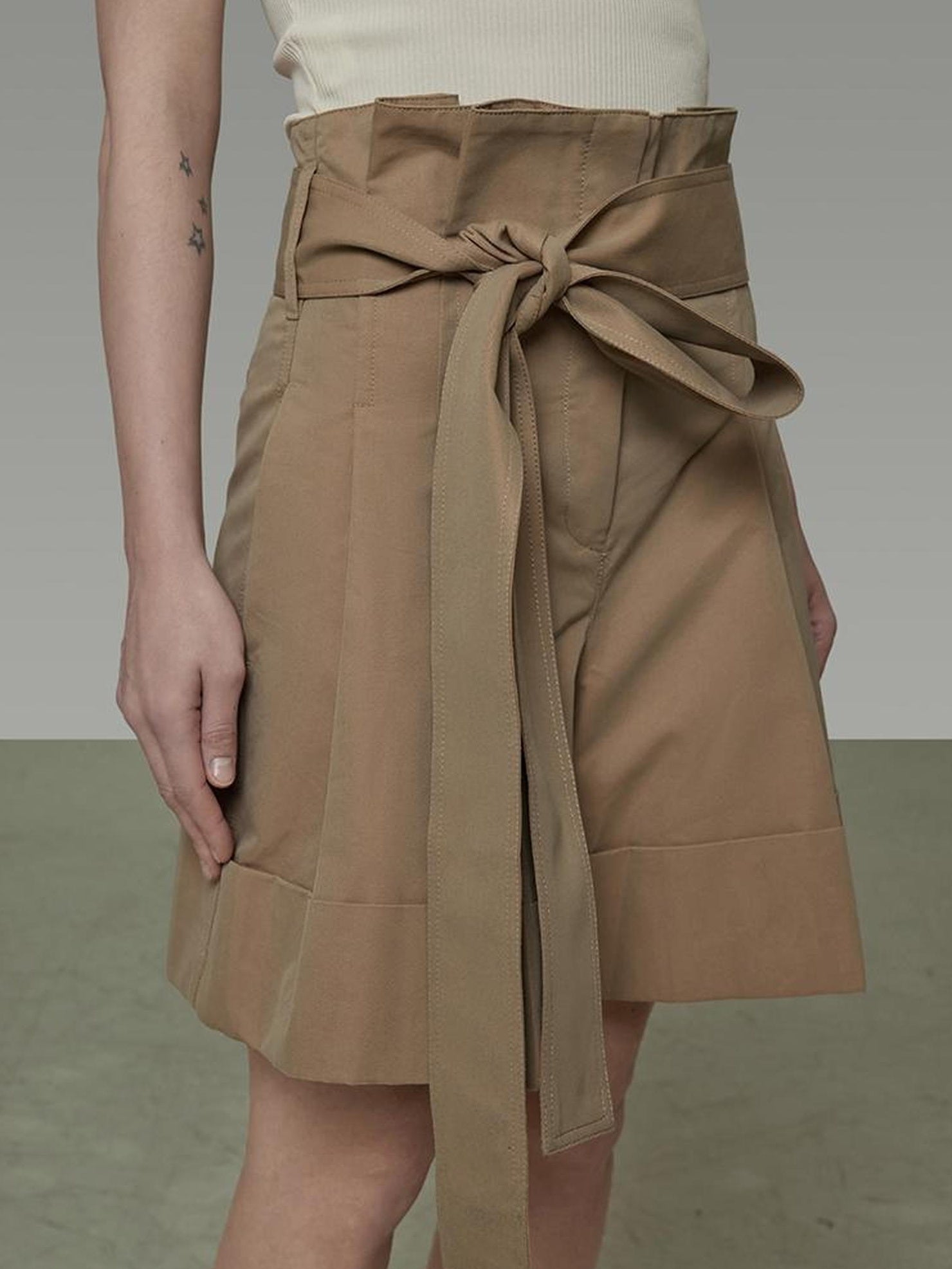 UNSPOKEN High Waist Cotton Blend Drawstring Minimal Commuter Wide Leg Khaki Shorts