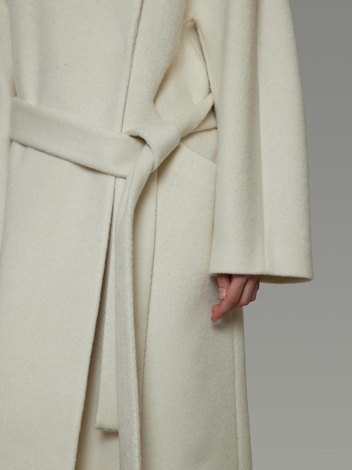 UNSPOKEN Minimalist Wool Blend Belted Longline Loose Fit Single Button Womens White Coat