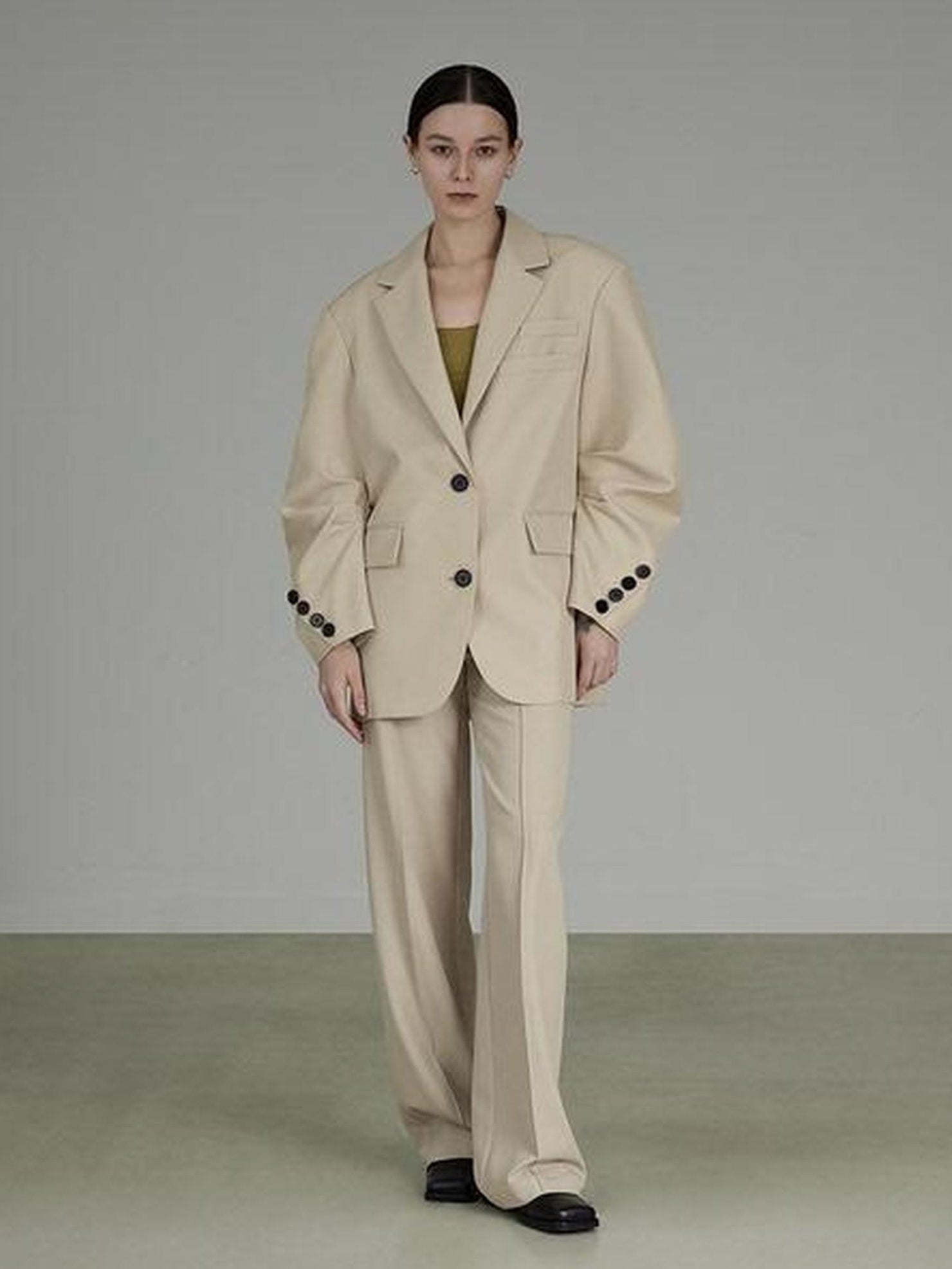 UNSPOKEN Original Lemongrass Loose Fit Notched Lapel Single Breasted Pockets Women Blazer