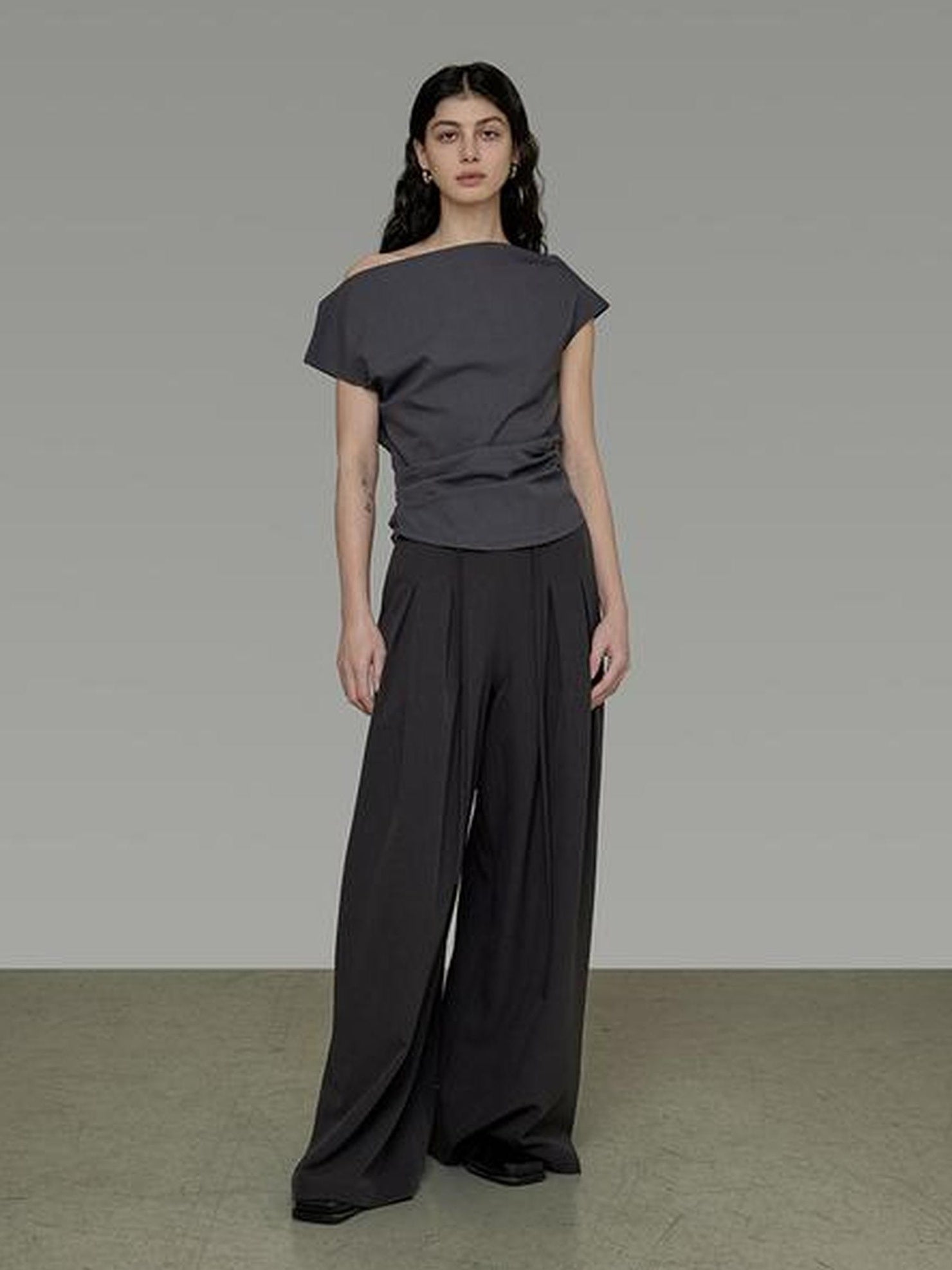 UNSPOKEN Pleated Minimal Wide Leg Relaxed Natural Waist Women Office Grey Zipper Pants