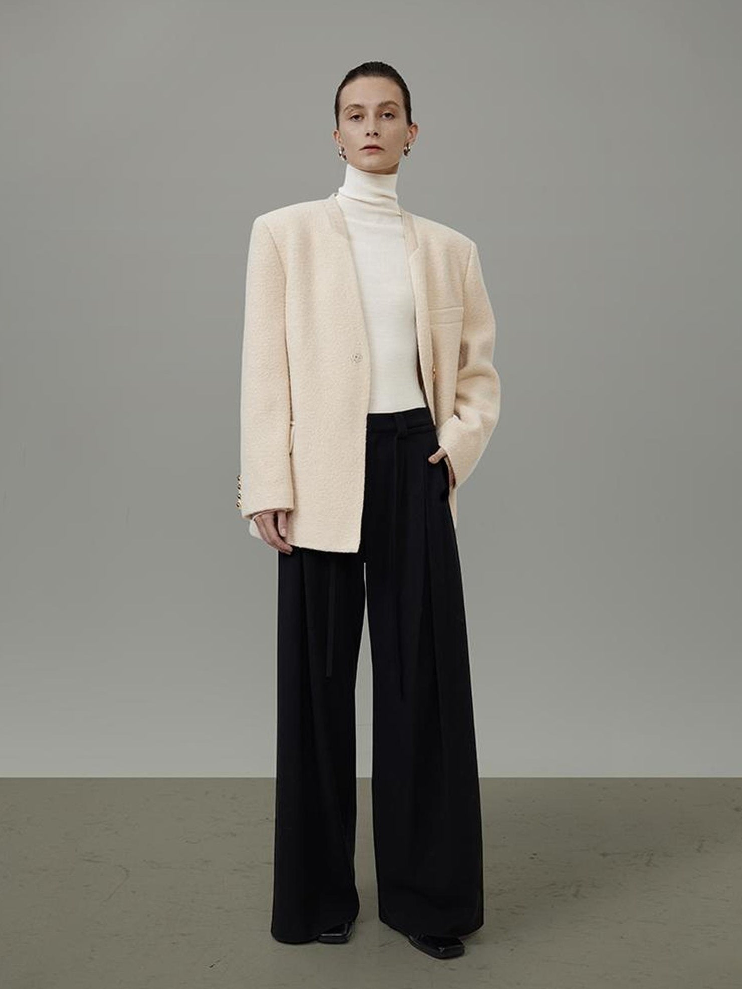 UNSPOKEN Soft Wool Oversized V Neck Single Button Commuter Cream Blazer