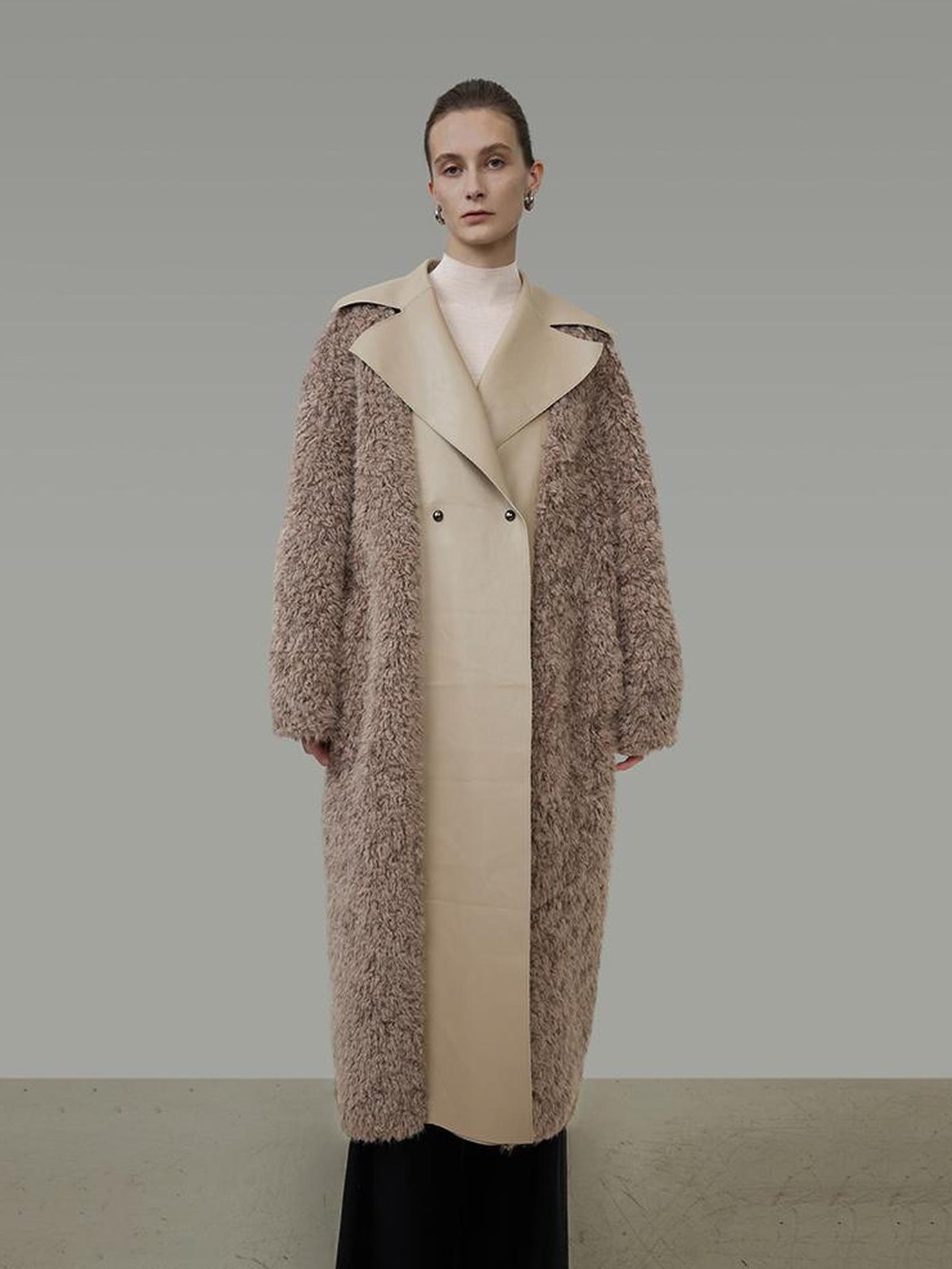 UNSPOKEN Thick Vertical Faux Fur Panels Long Loose Minimalist Workwear Women Beige Coat