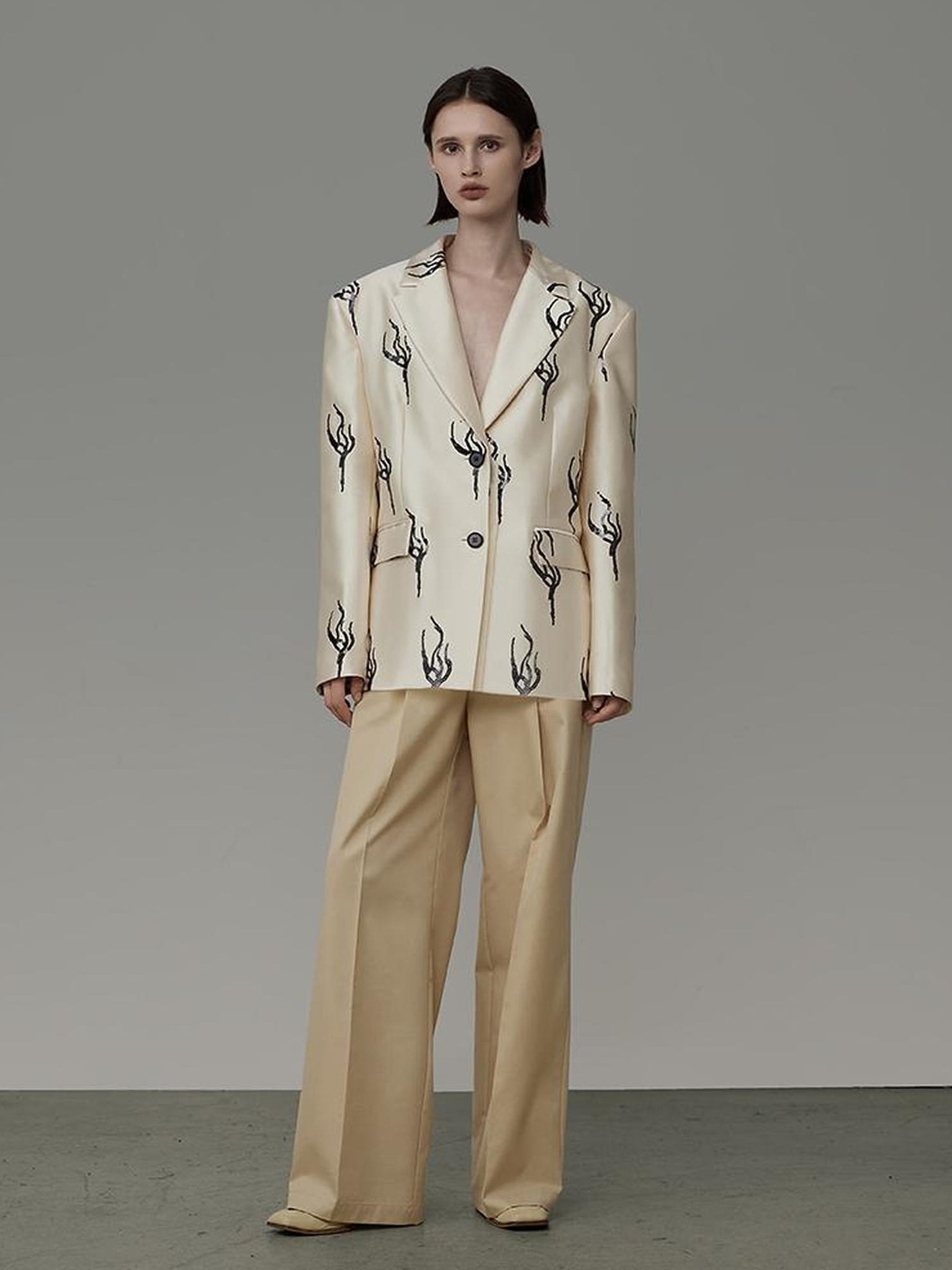 UNSPOKEN Young Professional Chic Loose Fit Single Breasted Notched Lapel Beige Blazer